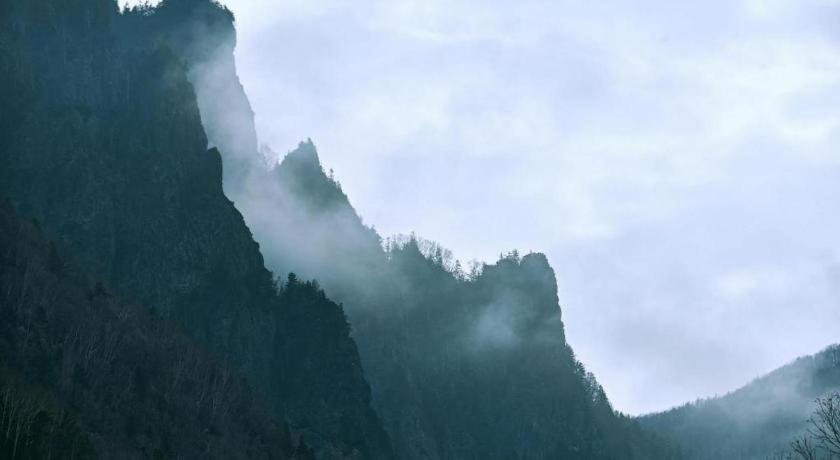 ホテル 層雲峡温泉 雲井 神河町 エクステリア 写真